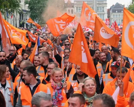 Nationwide Protest Demonstrations Draws Hundreds of Thousands Protesting Throughout France